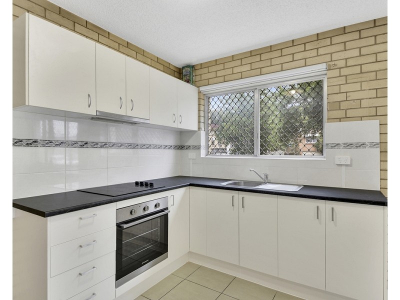 1/26 Hall Street, Chermside QLD 4032