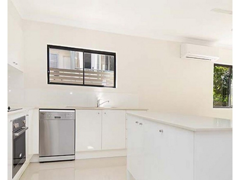 1/9 Greenbank Street, Chermside QLD 4032