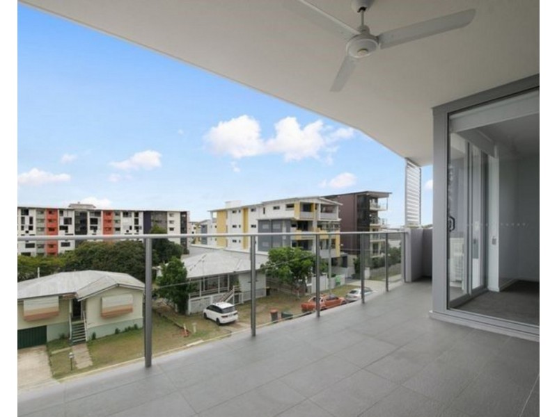 27/26-28 Western Avenue, Chermside QLD 4032