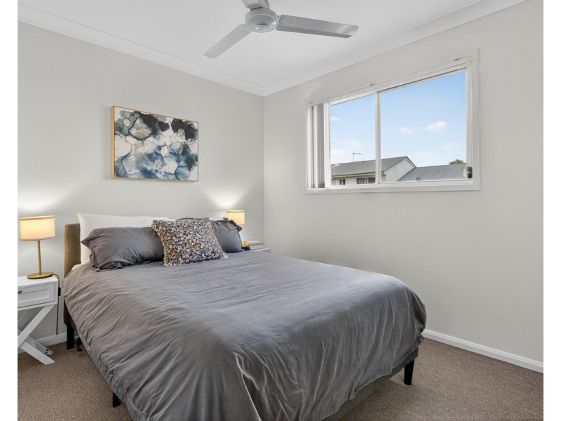 49/11 Emerald Place, Bridgeman Downs QLD 4035