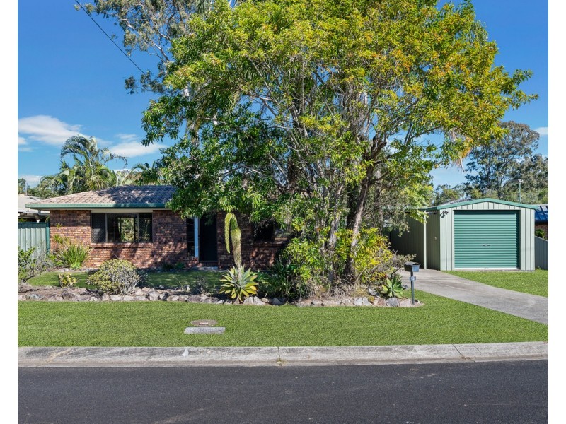 25 Oleron Terrace, Petrie QLD 4502