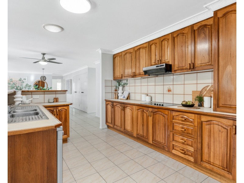 12 Stringybark Drive, Aspley QLD 4034