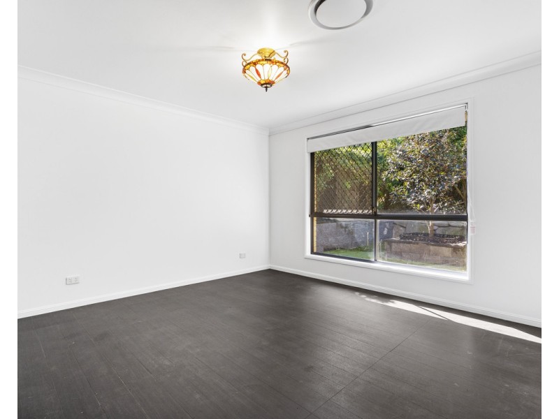 12 Altissimo Court, Eatons Hill QLD 4037