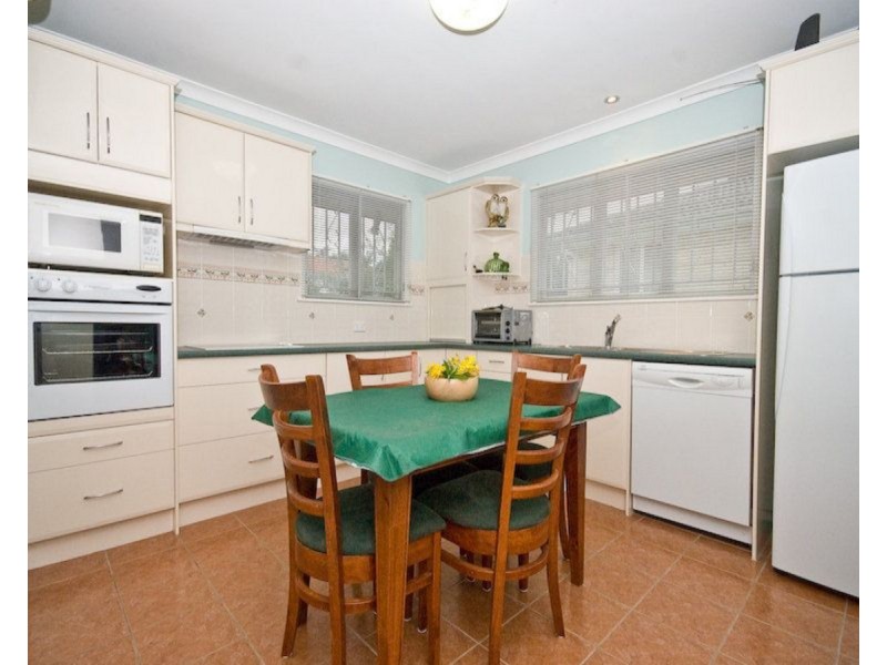 10 Fairlane Street, Chermside West QLD 4032