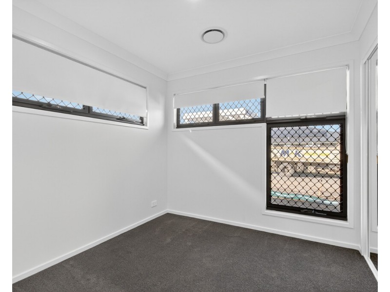 22 Varis Street, Morayfield QLD 4506