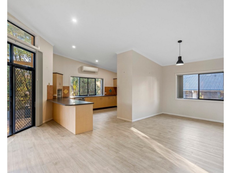 20 Habitat Place, Bridgeman Downs QLD 4035