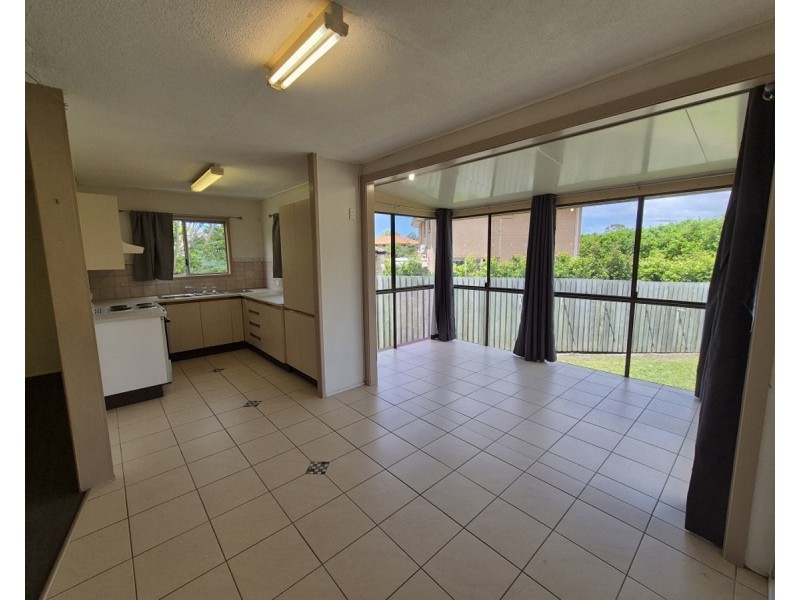 1543 Anzac Avenue, Kallangur QLD 4503