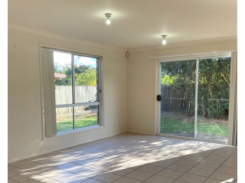 30 Rose Crescent, Fitzgibbon QLD 4018