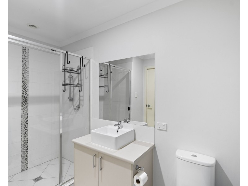 9 Serpentine Close, Fitzgibbon QLD 4018