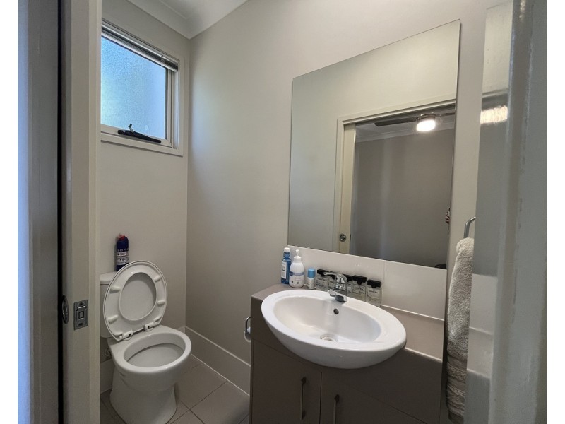 28 Warrumbungle Parade, Fitzgibbon QLD 4018