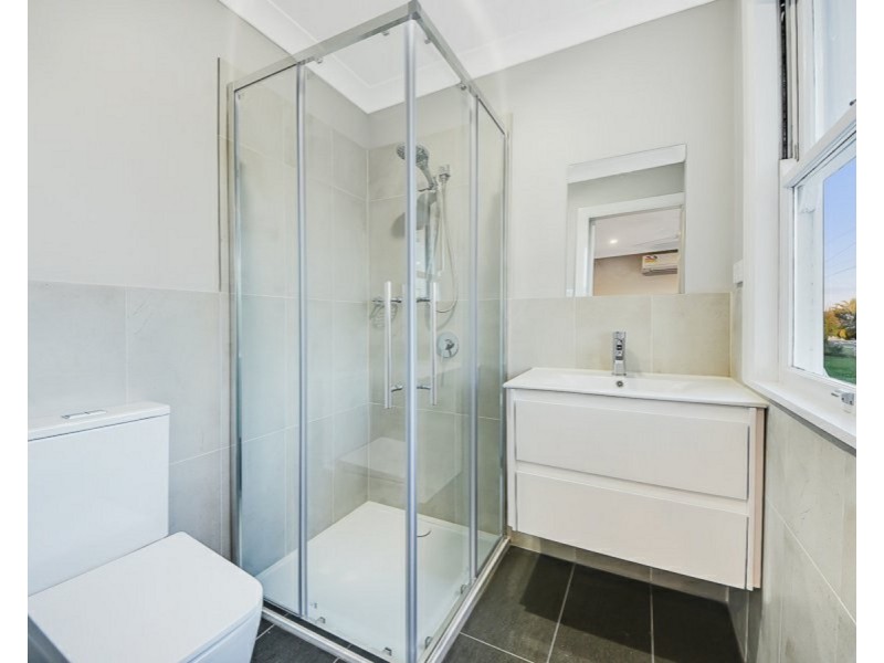 51 Basnett Street, Chermside West QLD 4032
