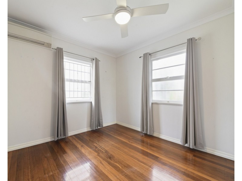 19 Fontayne Street, Aspley QLD 4034