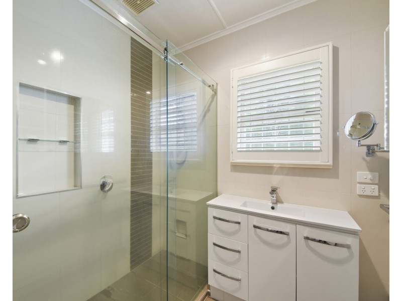 19 Fontayne Street, Aspley QLD 4034