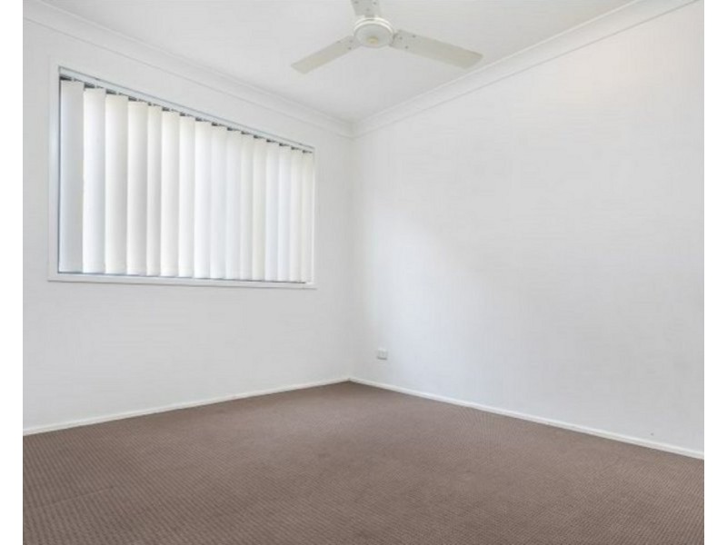 28 Diamond Avenue, Kallangur QLD 4503