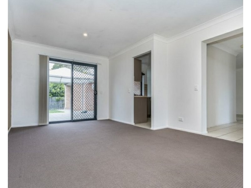 28 Diamond Avenue, Kallangur QLD 4503