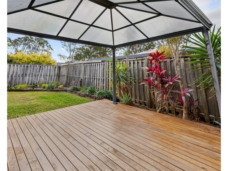 8/5 Hibiscus Circuit, Fitzgibbon QLD 4018