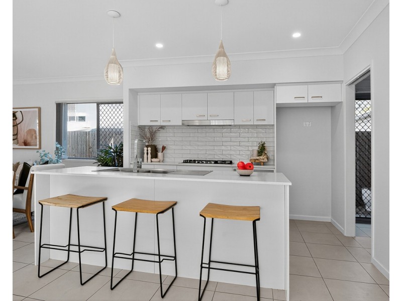 4 Bluebell Street, Joyner QLD 4500