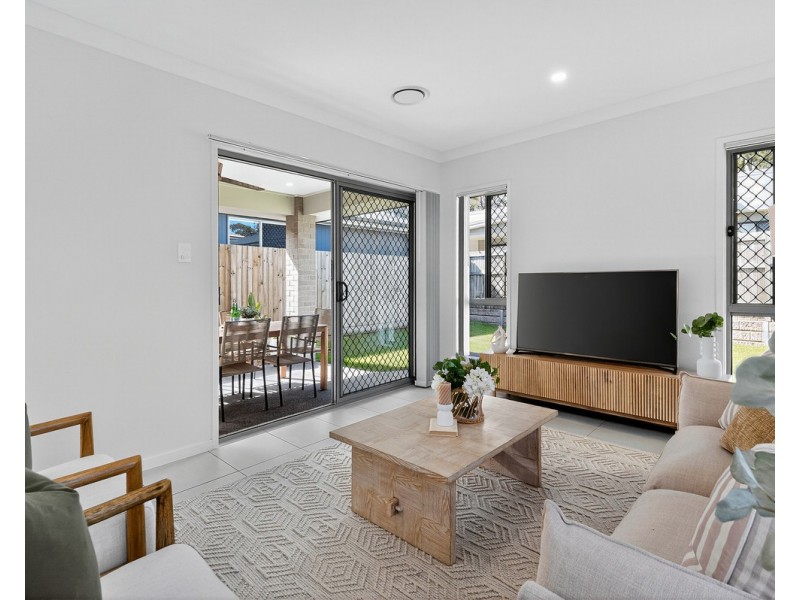 4 Bluebell Street, Joyner QLD 4500