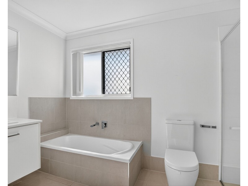 4 Bluebell Street, Joyner QLD 4500