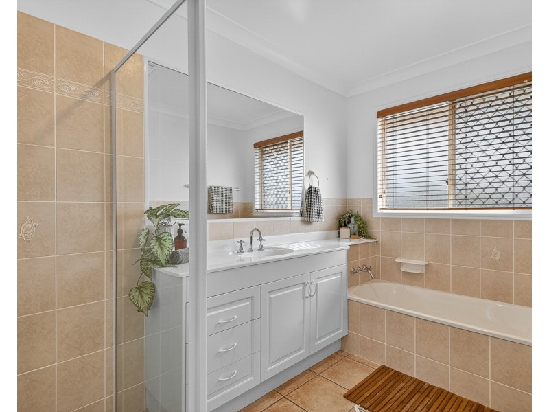 16 Baronnet Street, Bracken Ridge QLD 4017