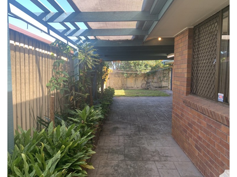 1 Rosa Crescent, Bracken Ridge QLD 4017