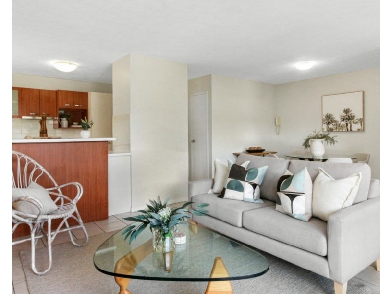 4/161 Junction Road, Clayfield QLD 4011