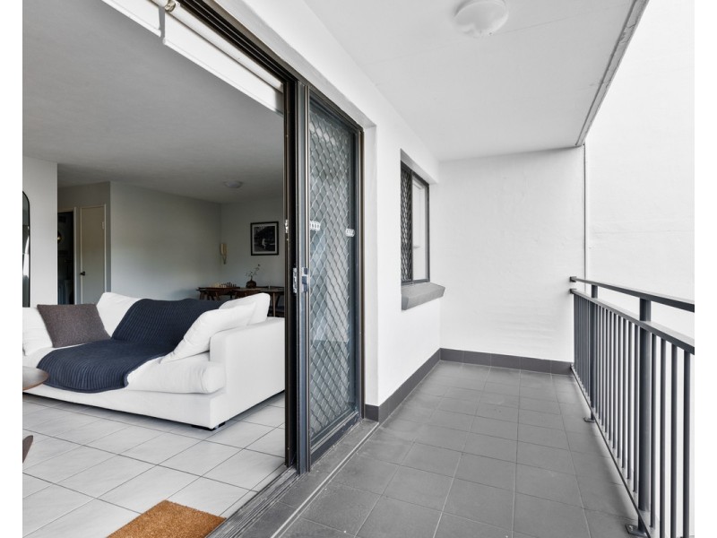 4/161 Junction Road, Clayfield QLD 4011