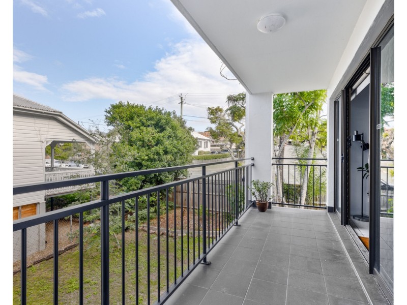 4/161 Junction Road, Clayfield QLD 4011