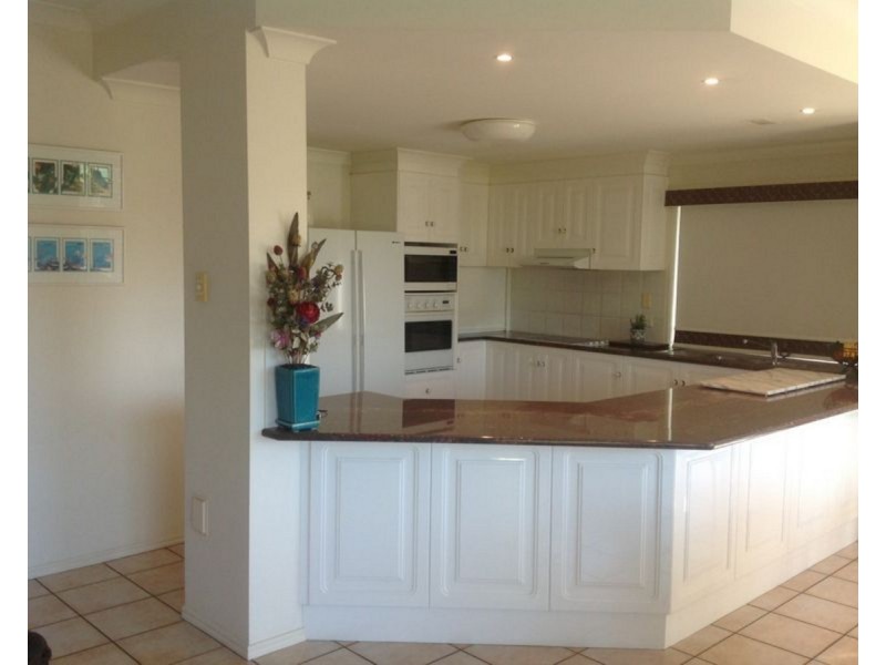 54 Denver Road, Carseldine QLD 4034