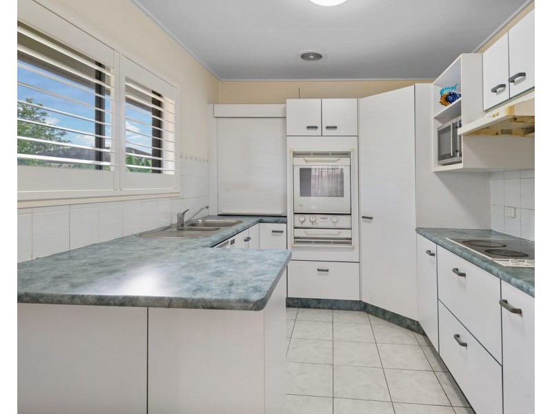 26 Kilburn Street, Chermside QLD 4032