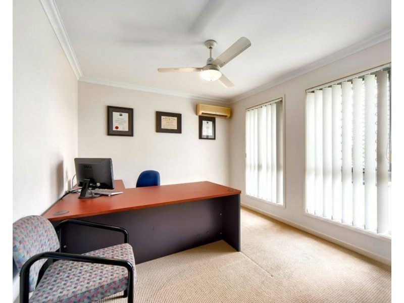 6 Yamba Close, Fitzgibbon QLD 4018