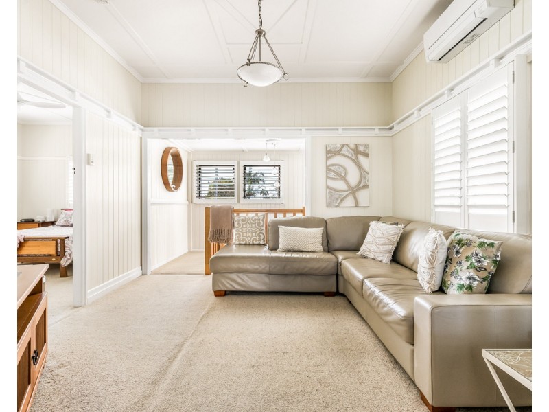 53 Bayview Terrace, Wavell Heights QLD 4012