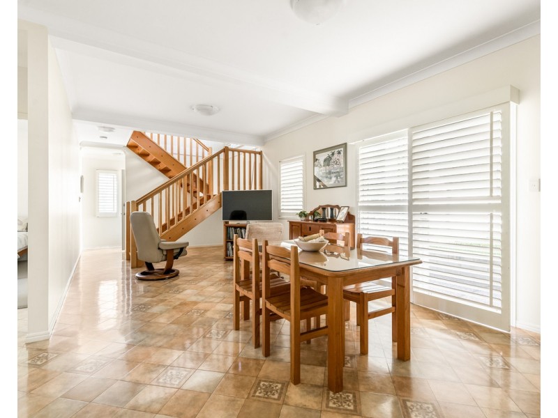 53 Bayview Terrace, Wavell Heights QLD 4012