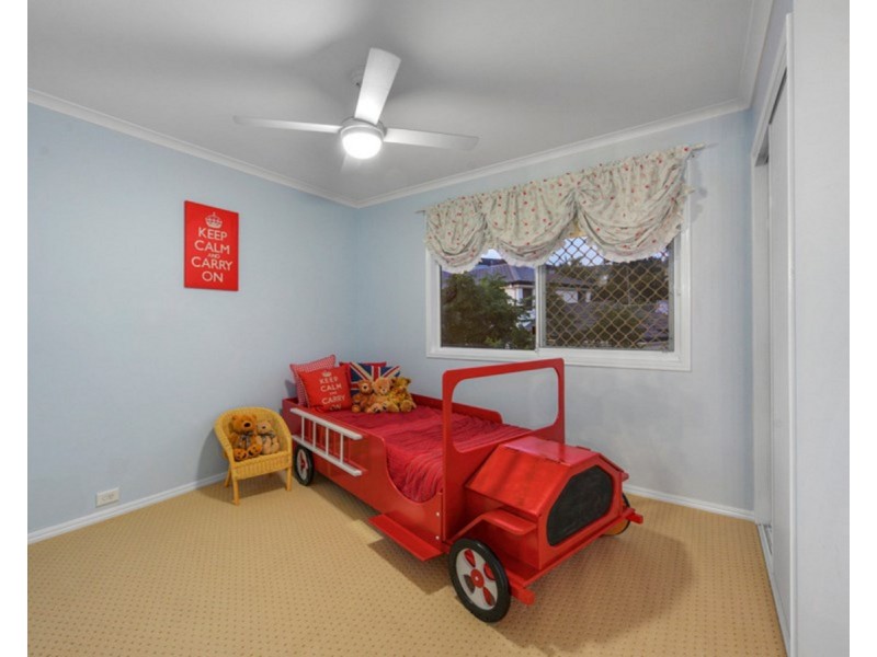 71 Galaxy Street, Bridgeman Downs QLD 4035