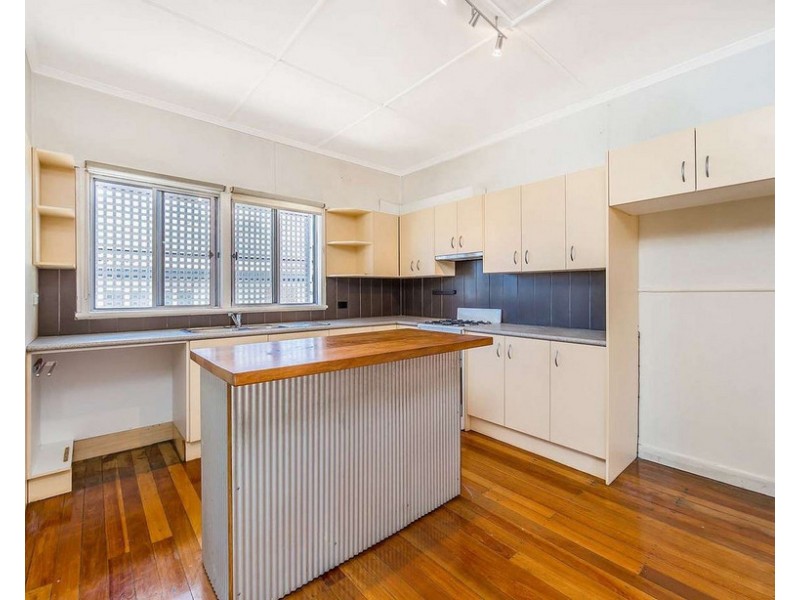 291 Hamilton Road, Chermside QLD 4032