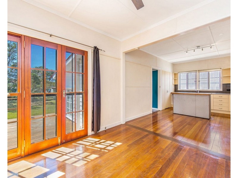 291 Hamilton Road, Chermside QLD 4032