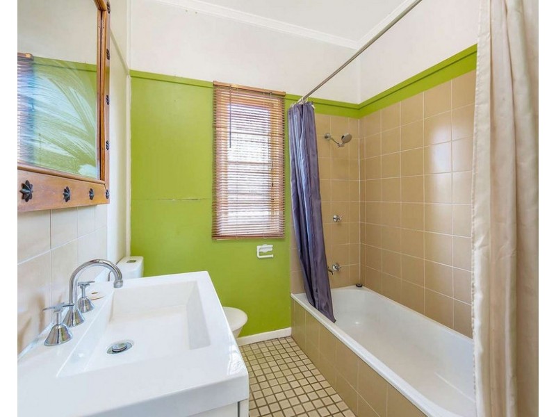 291 Hamilton Road, Chermside QLD 4032