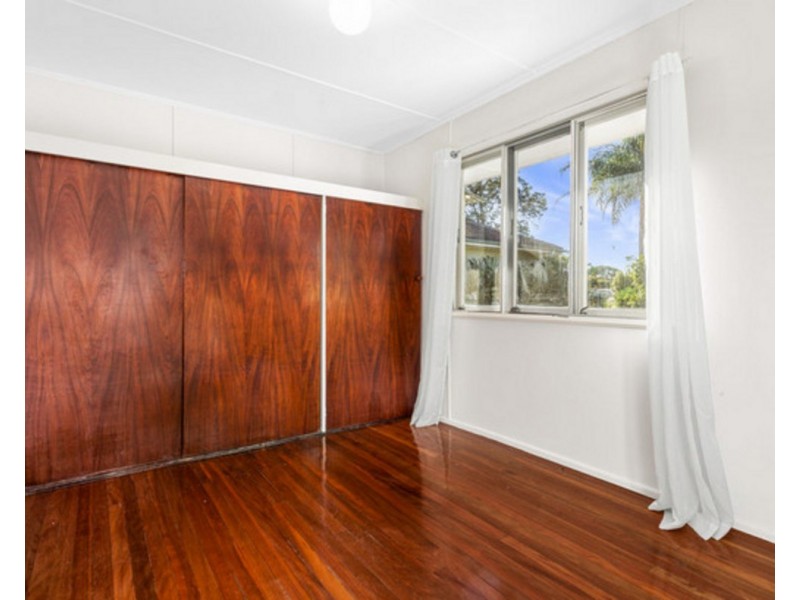 24 Beau Vista Street, Geebung QLD 4034