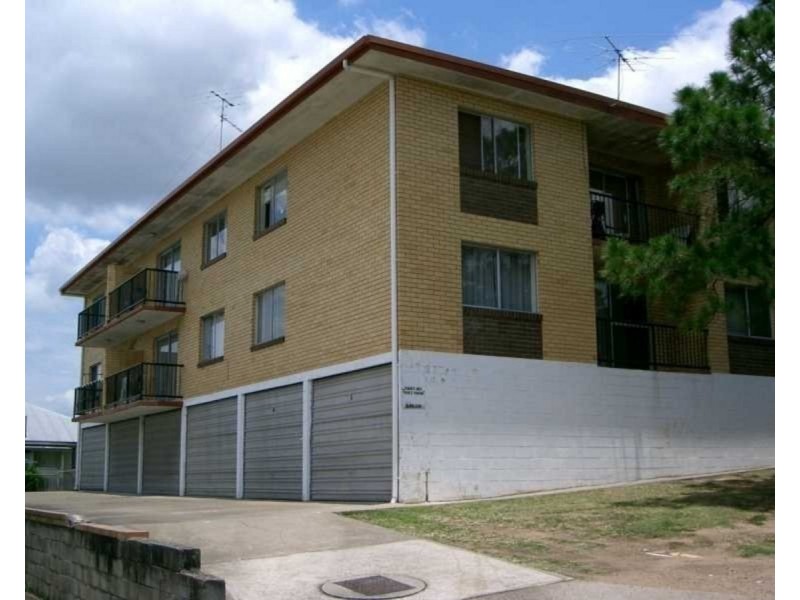 2/7 Fosbery Street, Windsor QLD 4030