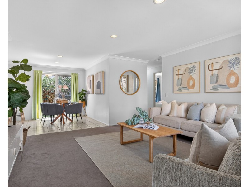 10/5 Hibiscus Circuit, Fitzgibbon QLD 4018