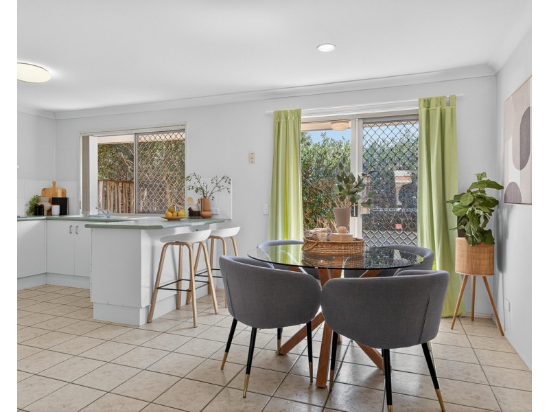 10/5 Hibiscus Circuit, Fitzgibbon QLD 4018