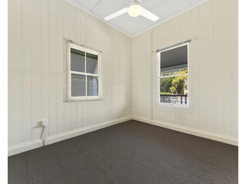 25 Stopford Street, Wooloowin QLD 4030