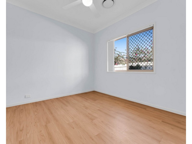 61 Petrie Crescent, Aspley QLD 4034