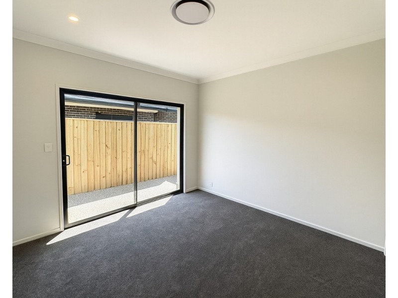 33 Ironbark Way, Narangba QLD 4504