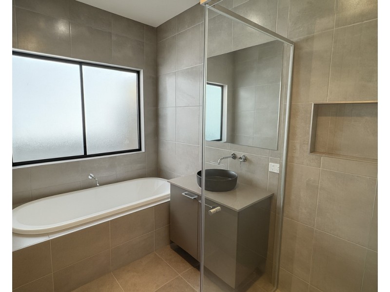 33 Ironbark Way, Narangba QLD 4504