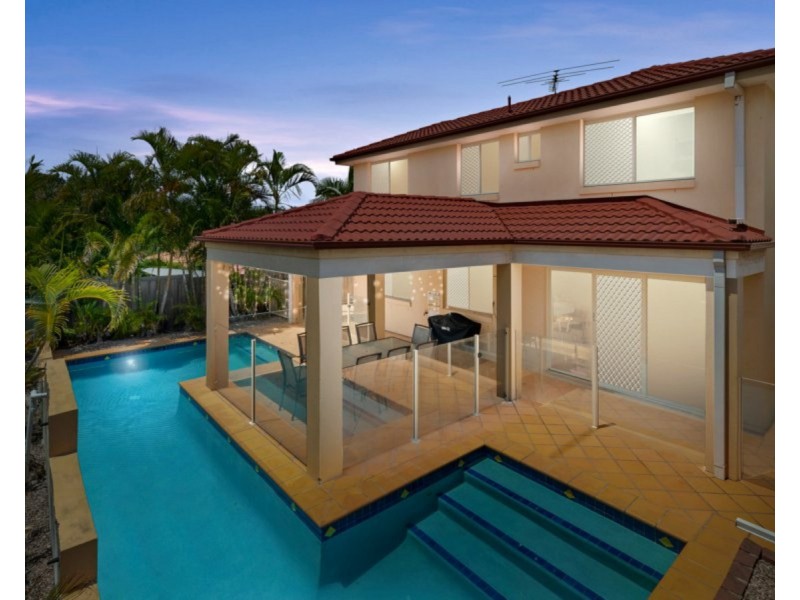 176 Galaxy Street, Bridgeman Downs QLD 4035