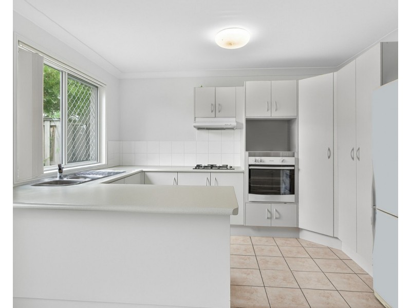 6/5 Hibiscus Circuit, Fitzgibbon QLD 4018