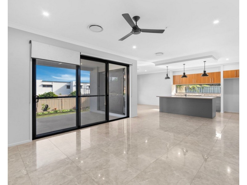 215 Kirby Road, Aspley QLD 4034