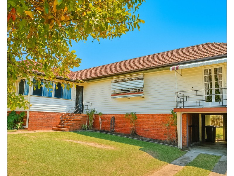 23 Bouchard Street, Chermside QLD 4032