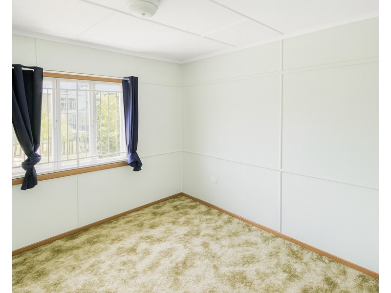 23 Bouchard Street, Chermside QLD 4032